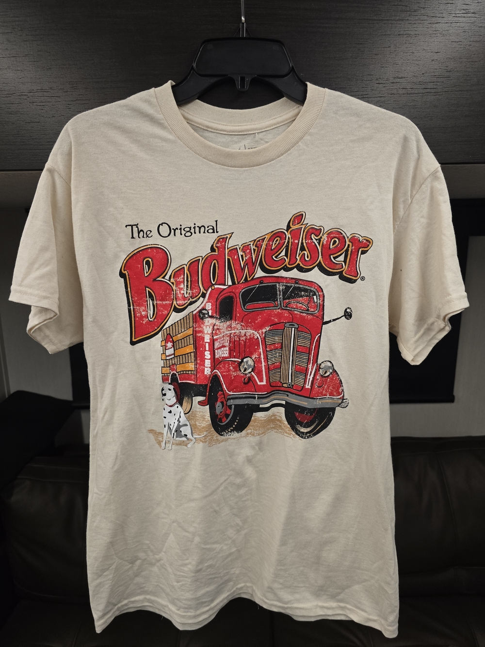 Budweiser Short Sleeve Graphic Tee - Cream with Red Truck, Size M